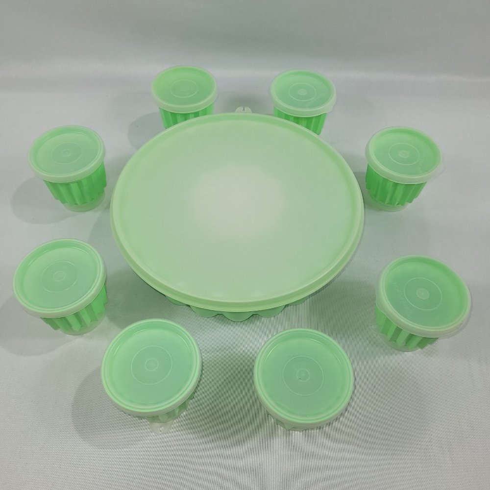 Tupperware Vintage Set Salad Jello Mold & 8 Fruit Cup Plastic Container w Lids